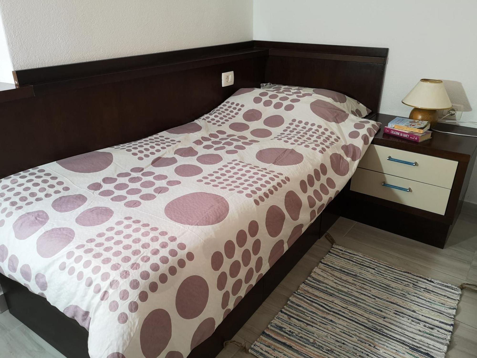 Apartments Zababa ไพราน ภายนอก รูปภาพ